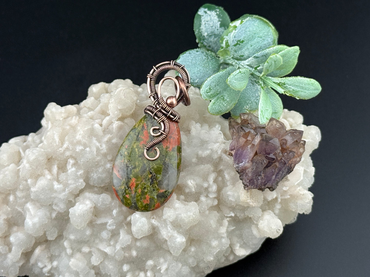 Unikite Pendant