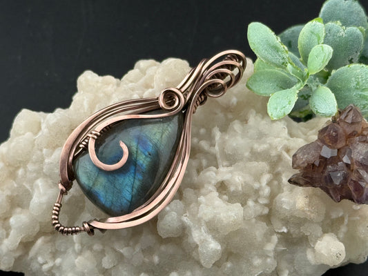 Labradorite Pendant