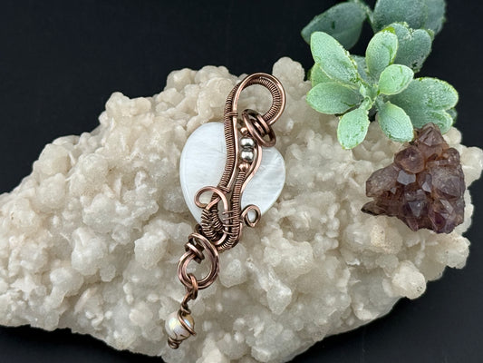 Shell Heart Pendant