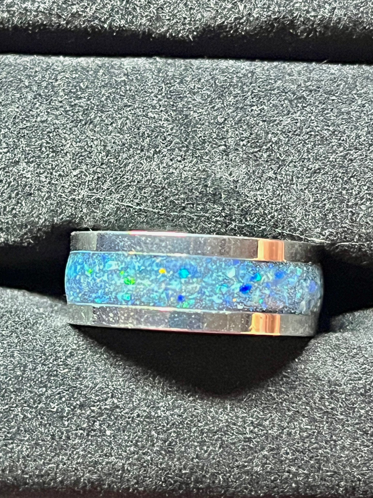 Opal inlay ring