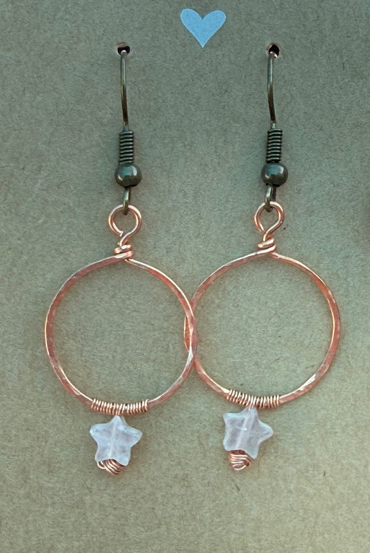 Copper hoop earrings w/rose quartz stars