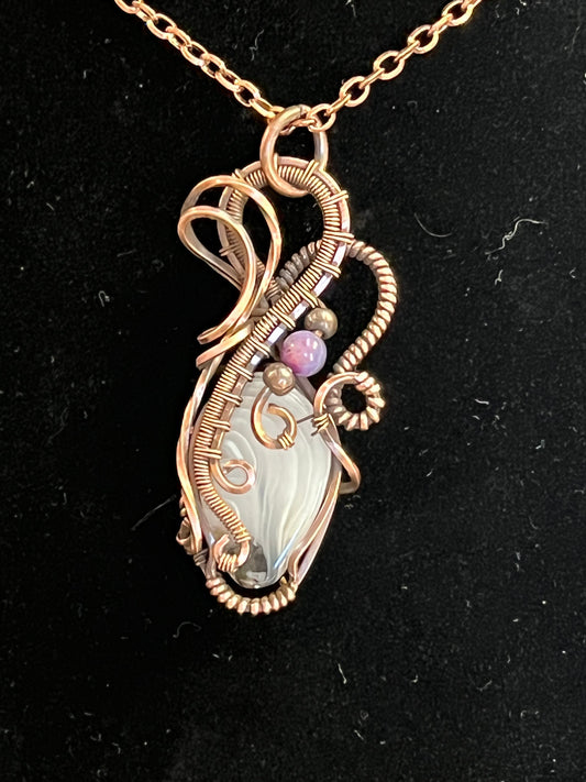 Fourth of July agate pendant