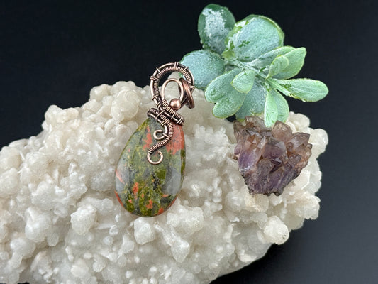 Unikite Pendant
